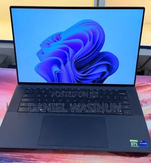 New Laptop Dell Precision 5560 16GB Intel Core i9 SSD 512GB