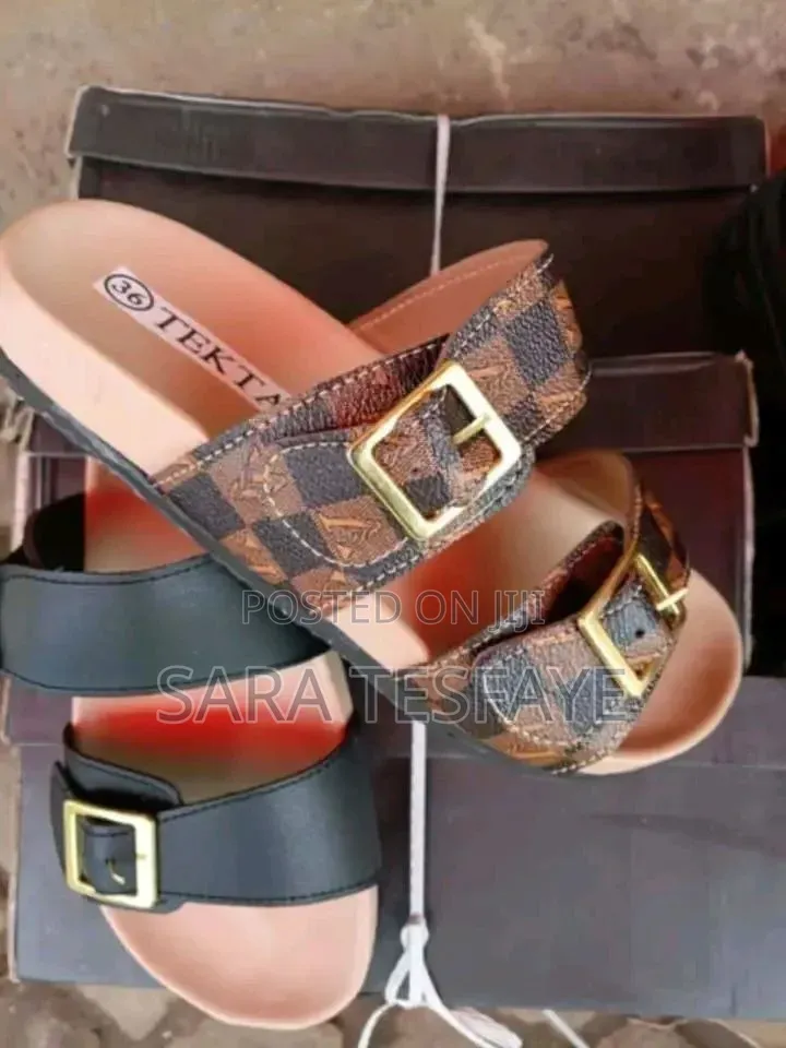 Flat Shoes