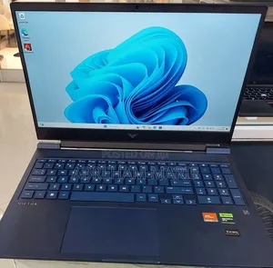 New Laptop HP Victus 16 8GB AMD Ryzen 7 SSD 1T