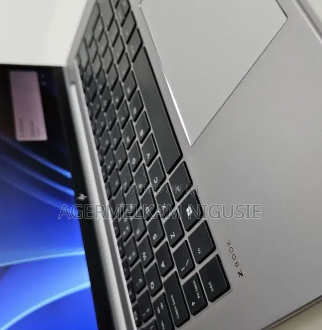New Laptop HP ZBook 14 16GB Intel Core i5 SSD 512GB