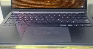 New Laptop Apple MacBook Air 2024 M3 8GB Apple M3 SSD 256GB
