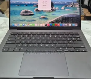 New Laptop Apple MacBook Pro 2025 M5 16GB Apple M5 Pro SSD 1T