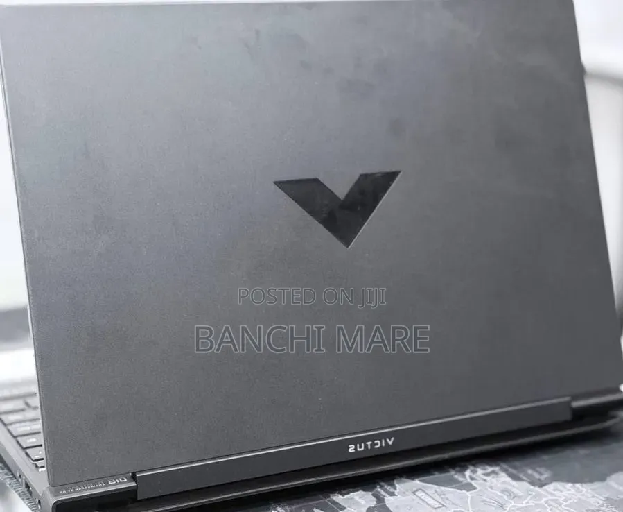 New Laptop HP Victus 15 8GB AMD Ryzen 5 SSD 512GB