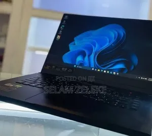 New Laptop Asus 16GB AMD Ryzen 7 SSD 512GB