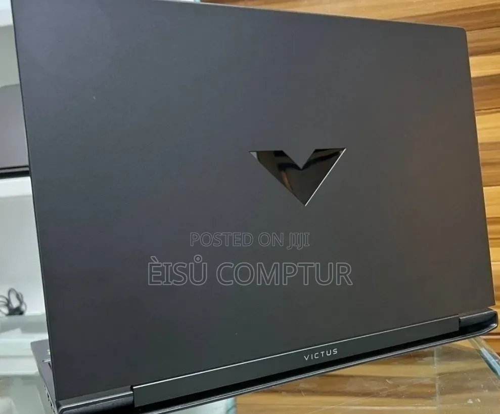 New Laptop HP Victus 15 8GB AMD Ryzen 5 SSD 512GB