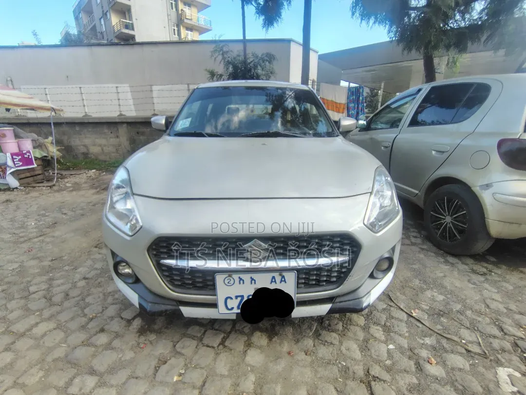 Suzuki Swift RS 2022 Silver