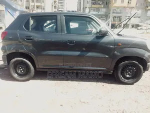 Suzuki S-Presso 2022