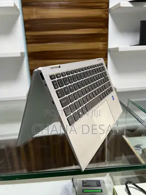 New Laptop HP EliteBook 1040 G8 16GB Intel Core i5 SSD 512GB