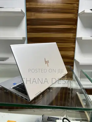 New Laptop HP EliteBook 1040 G8 16GB Intel Core i5 SSD 512GB
