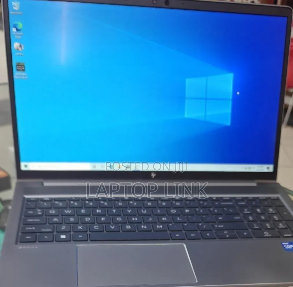 New Laptop HP ZBook Studio G8 16GB Intel Core i7 SSD 512GB