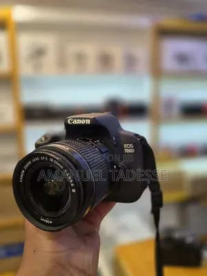 Canon 700D