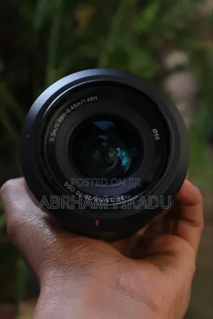 Sony Ef 28-70mm Kit Lens