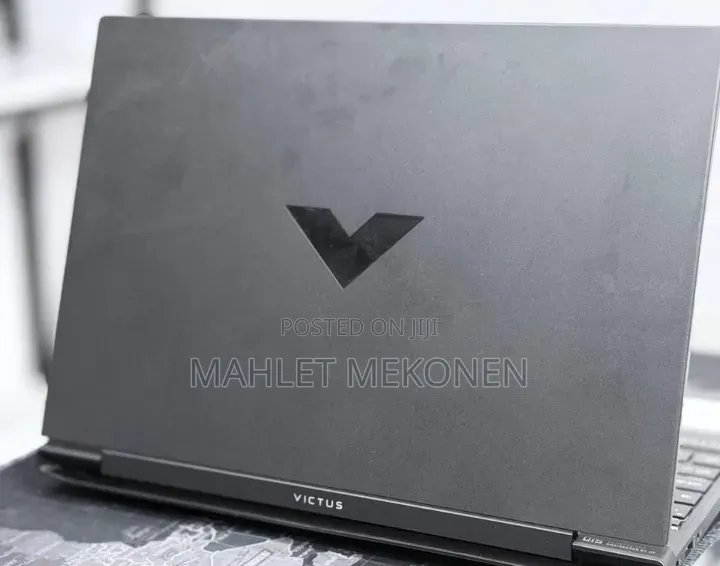 New Laptop HP Victus 15 8GB AMD Ryzen 5 SSD 512GB