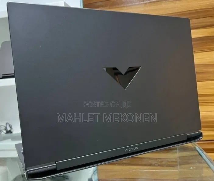New Laptop HP Victus 15 8GB AMD Ryzen 5 SSD 512GB