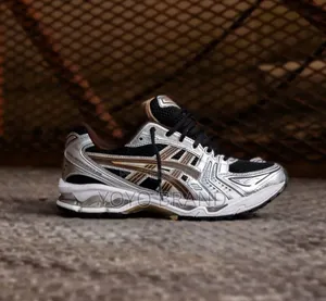 ASICS GEL-KAYANO 14 'Black/Coffee', a Retro-Styled Sportstyle Sneaker