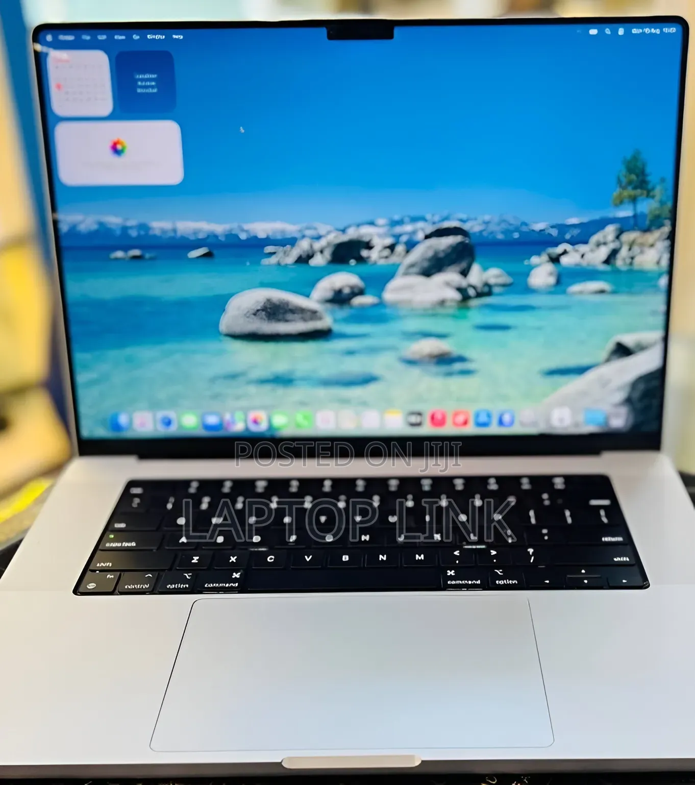 New Laptop Apple MacBook Pro 2021 M1 16GB Apple M1 Pro SSD 512GB