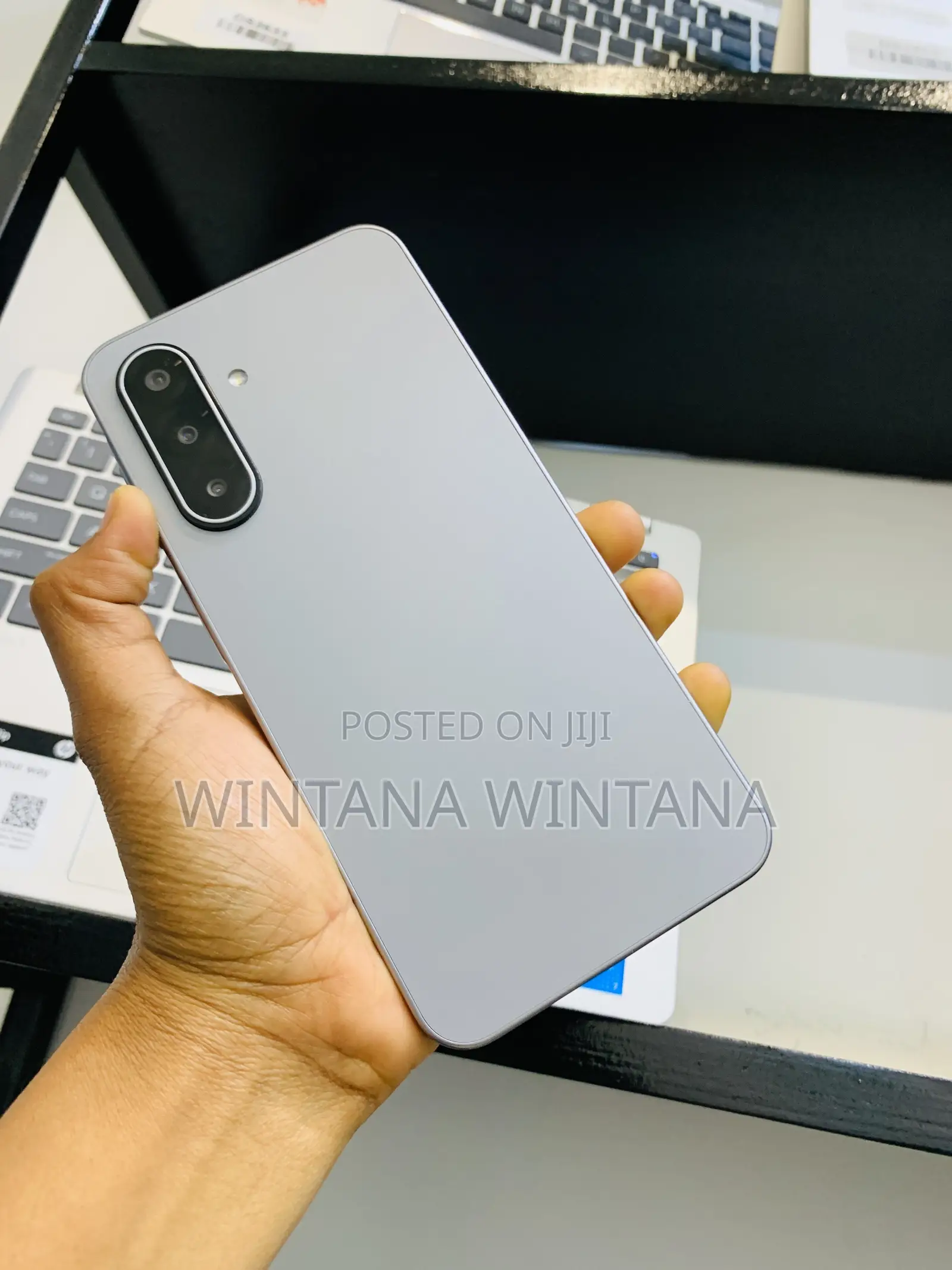 New Samsung Galaxy A17 5G 256 GB Silver