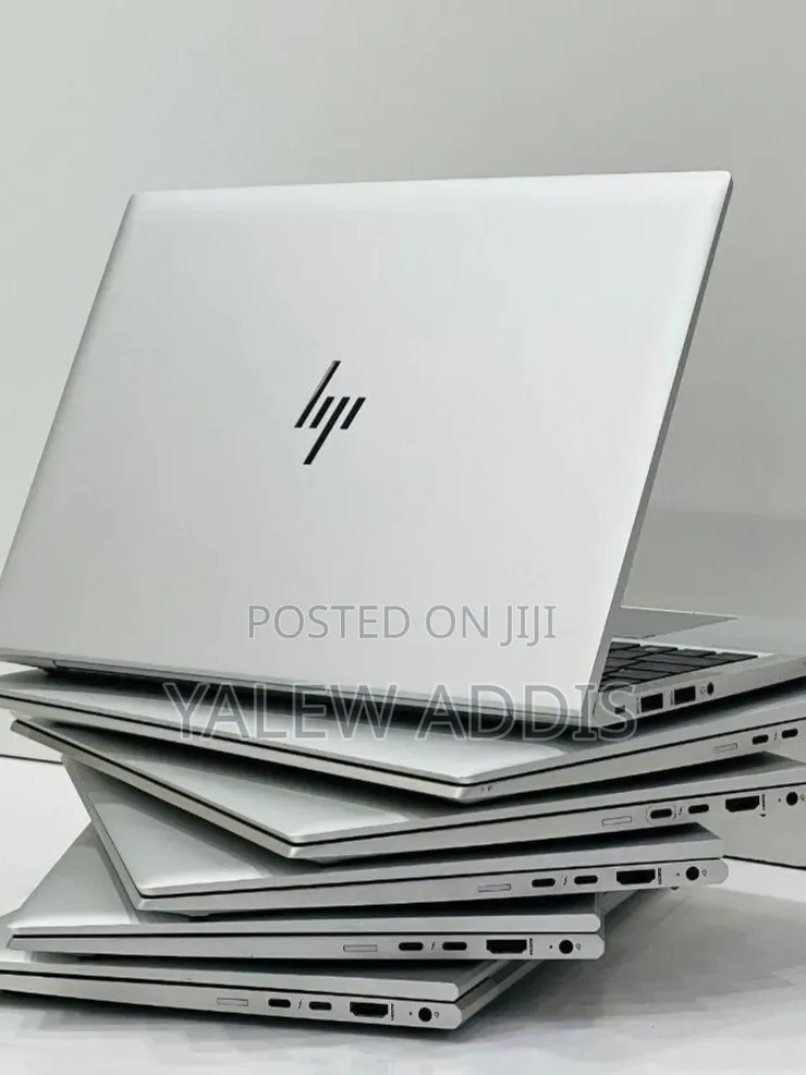 New Laptop HP EliteBook 830 G8 8GB Intel Core i7 SSD 512GB