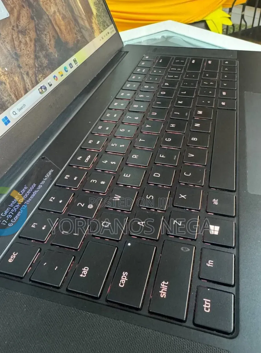 New Laptop Razer Blade 16GB Intel Core i7 SSD 512GB