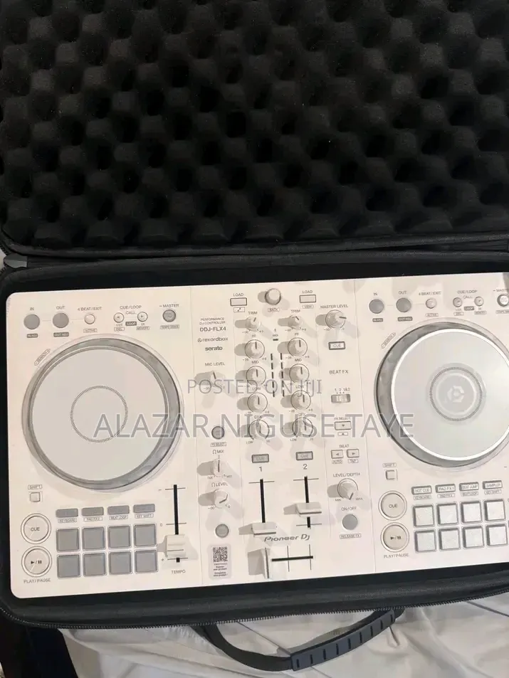 Pionner DDj FLX 4