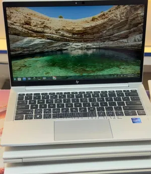 New Laptop HP EliteBook 830 G8 8GB Intel Core i7 SSD 512GB