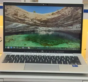 New Laptop HP EliteBook 830 G8 8GB Intel Core i7 SSD 512GB