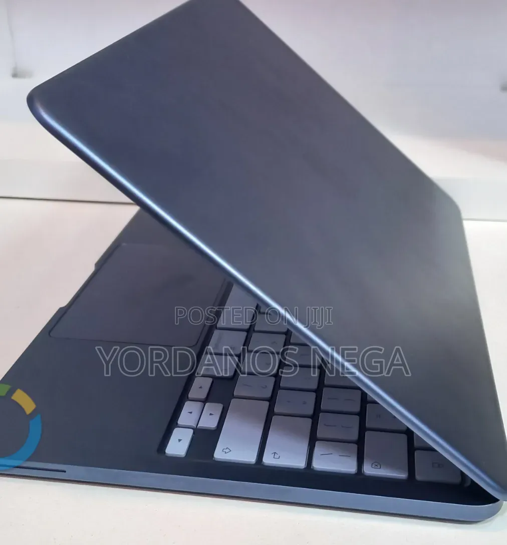 New Laptop Apple MacBook Neo 2026 8GB SSD 256GB