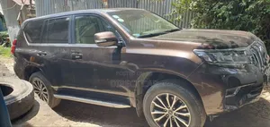Toyota Land Cruiser 2018 Burgundy