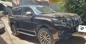Toyota Land Cruiser 2018 Burgundy