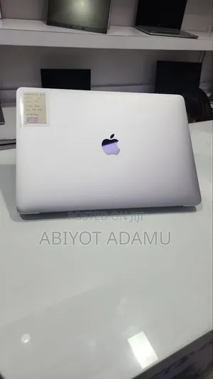 New Laptop Apple MacBook Air 2020 M1 8GB Apple M1 SSD 512GB