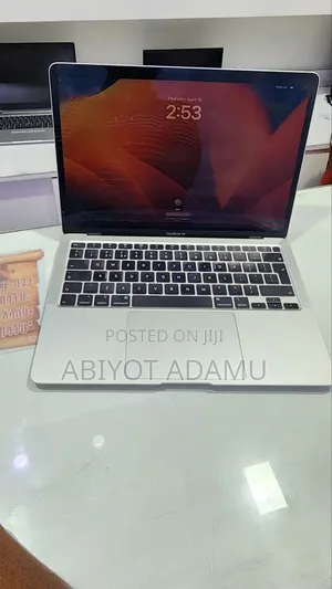New Laptop Apple MacBook Air 2020 M1 8GB Apple M1 SSD 512GB