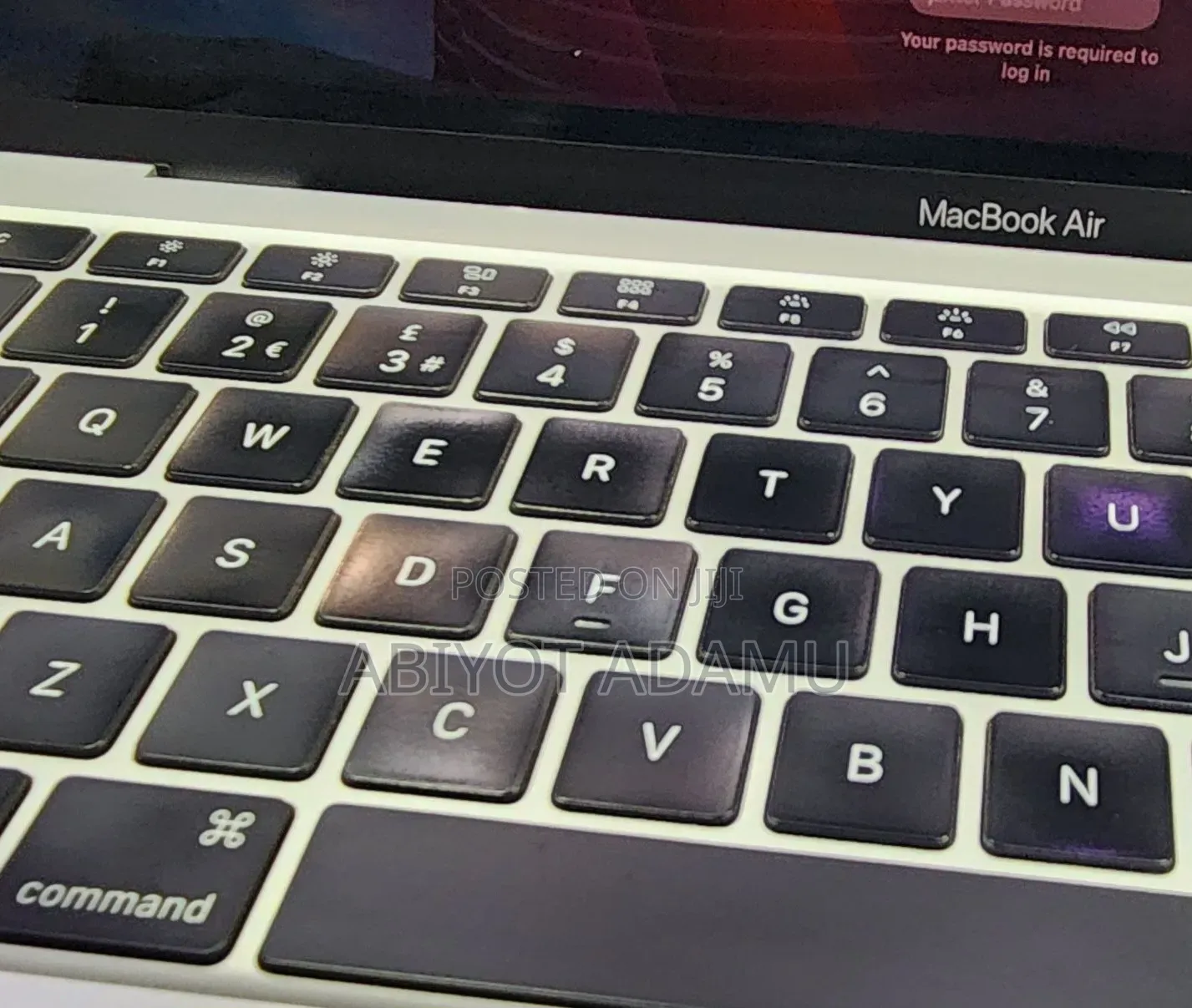 New Laptop Apple MacBook Air 2020 M1 8GB Apple M1 SSD 512GB