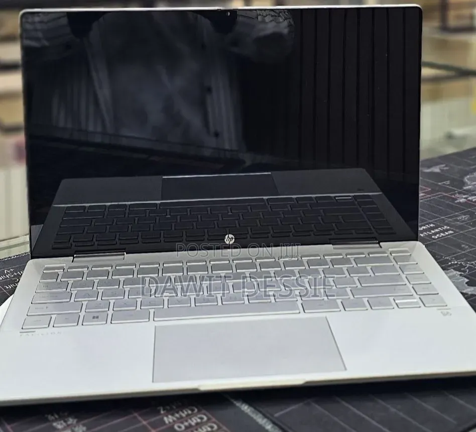 New Laptop HP Pavilion 14 16GB Intel Core i7 SSD 1T