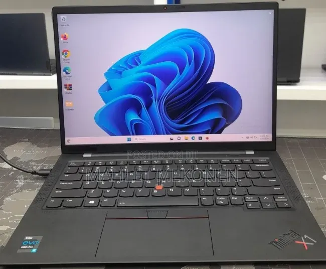 New Laptop Lenovo ThinkPad X1 Carbon 16GB Intel Core i7 SSD 512GB