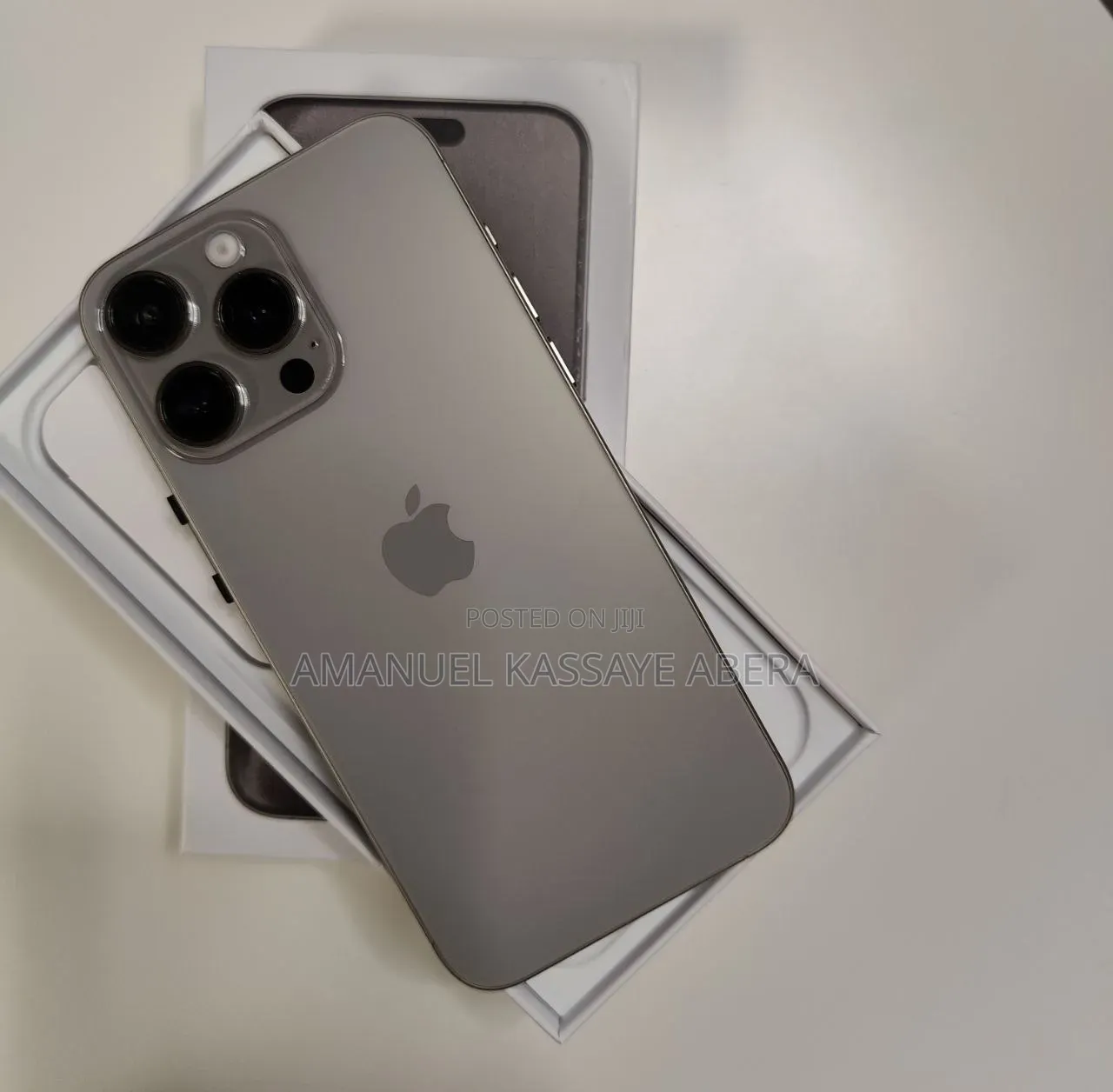 Apple iPhone 15 Pro Max 256 GB Silver