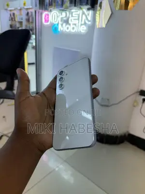 New Samsung Galaxy A54 5G 128 GB White