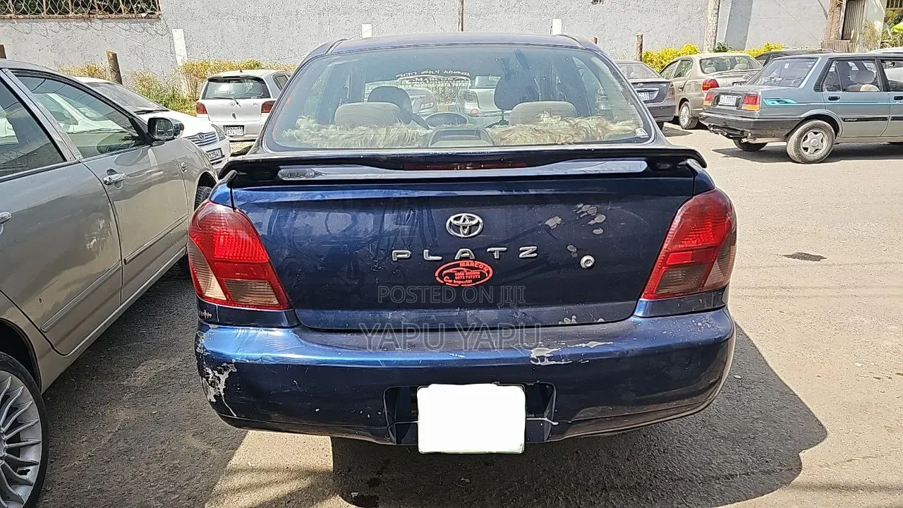 Toyota Platz 1.0 FWD 2002 Blue