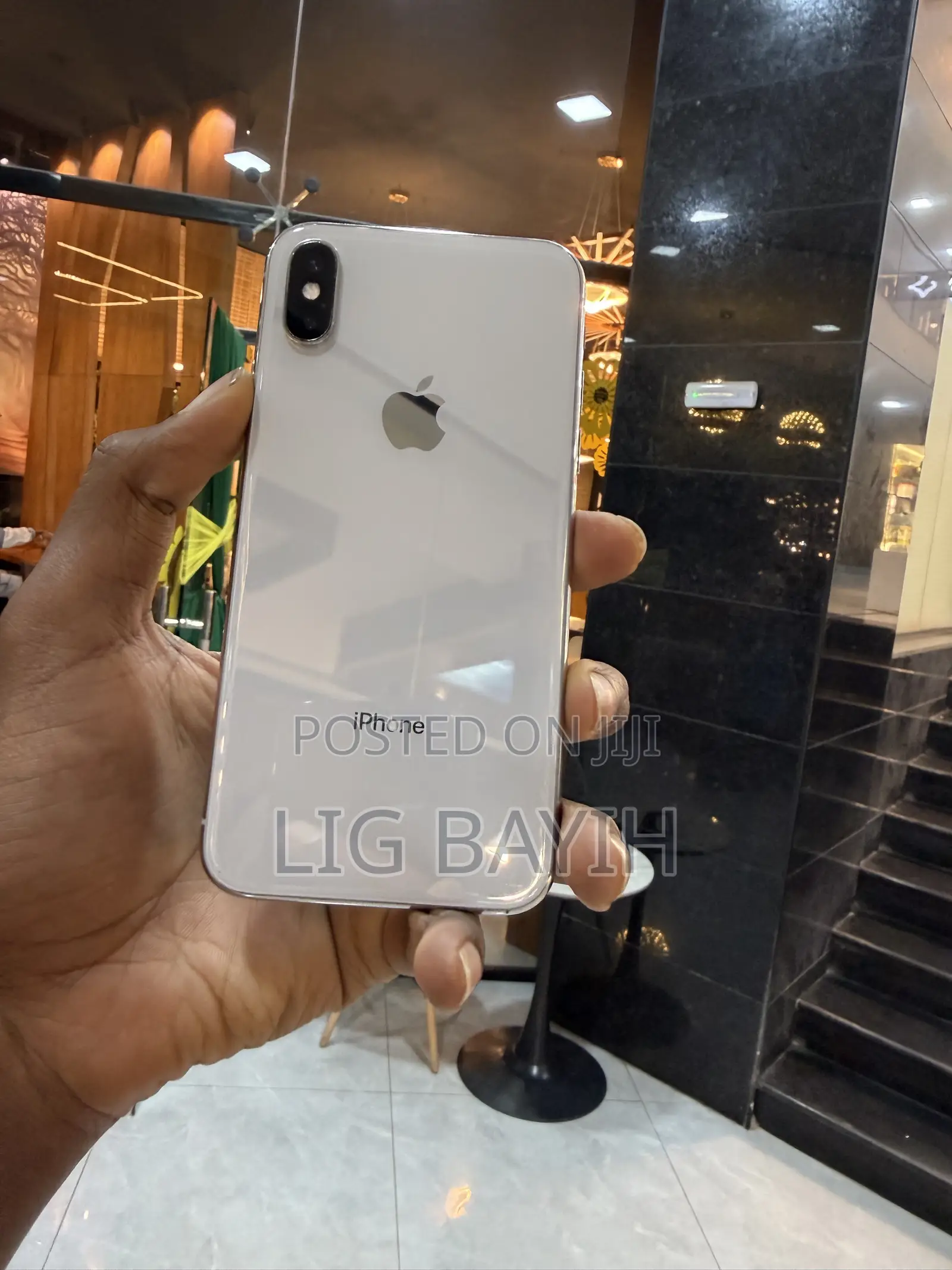 Apple iPhone X 256 GB White