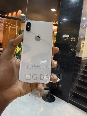 Apple iPhone X 256 GB White
