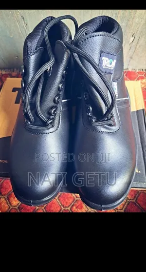Tron Safety Shoes