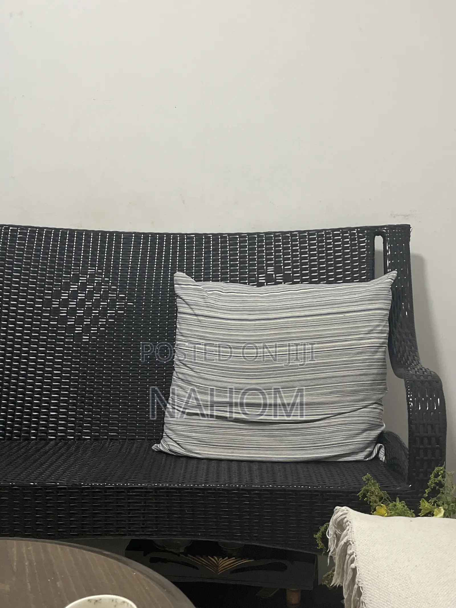 Furnished 3bdrm Bedsitter in Sunshine Real Estate, Bole for rent