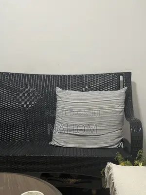 Furnished 3bdrm Bedsitter in Sunshine Real Estate, Bole for rent