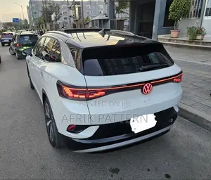 Volkswagen ID.4 AWD Pro AWD 2024 White