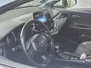 Toyota C-HR 2017
