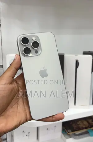 New Apple iPhone 15 Pro Max 256 GB
