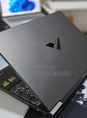New Laptop HP Victus 15 16GB AMD Ryzen 7 SSD 512GB