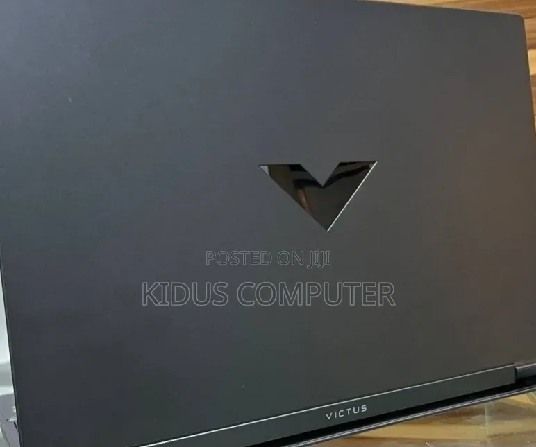 New Laptop HP Victus 15 8GB AMD Ryzen 5 SSD 512GB