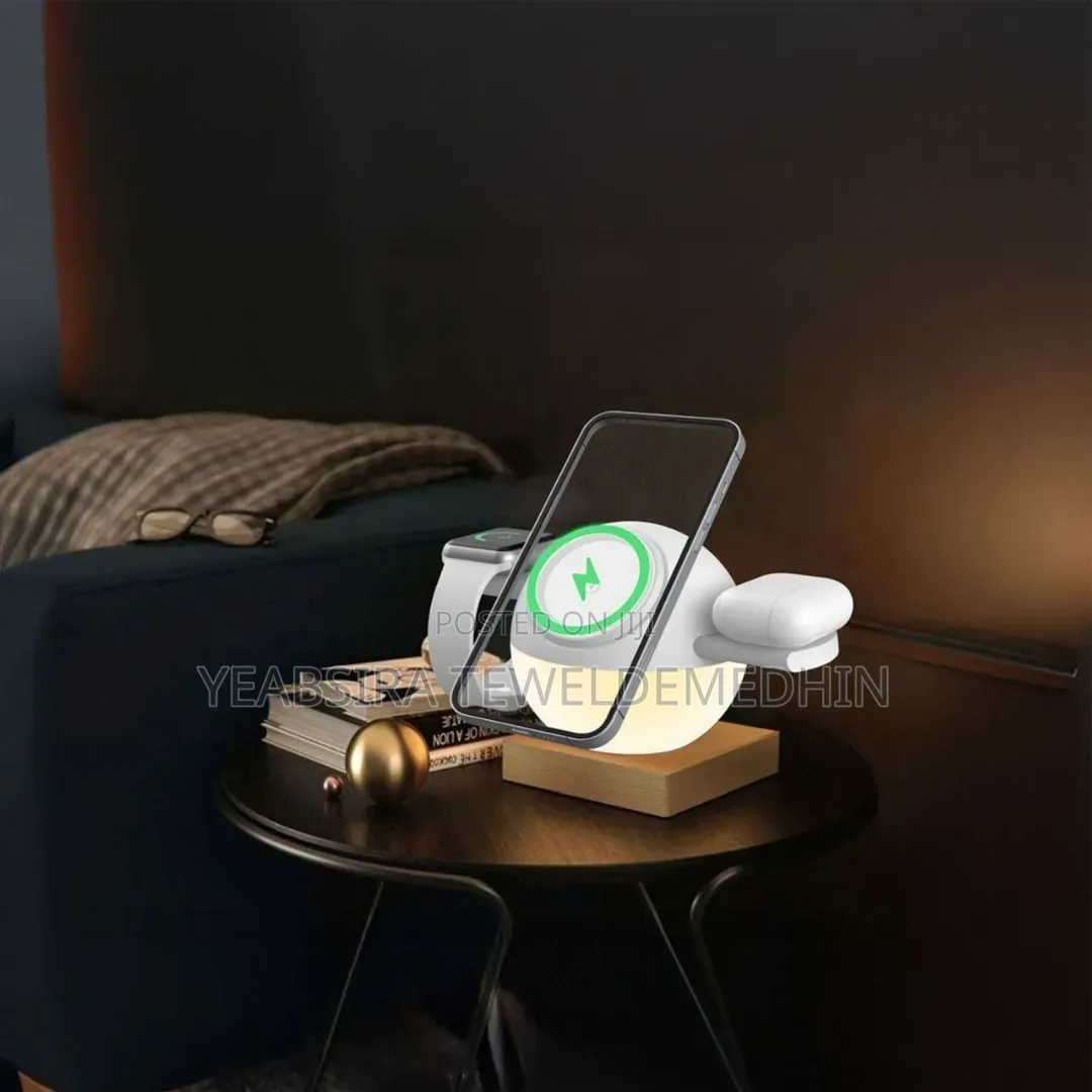 Porodo Orbix 3-in-1 Wireless Charger With Adjustable Ambient Light