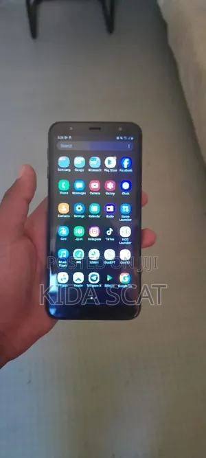 Samsung Galaxy J6 Plus 32 GB Blue