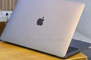 New Laptop Apple MacBook Air 2020 M1 16GB Apple M1 SSD 512GB